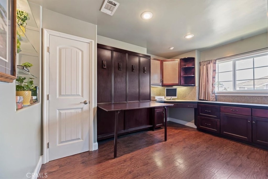 6901 Saddleback Place Rancho Cucamonga, CA 91701 - Photo 25 of 63