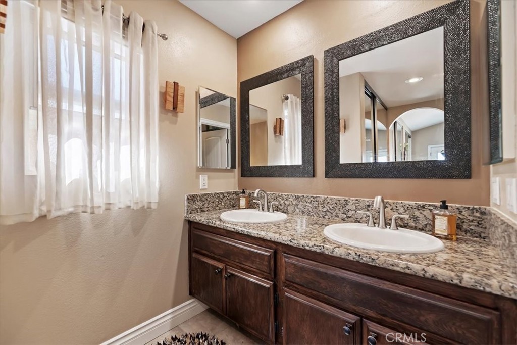 6901 Saddleback Place Rancho Cucamonga, CA 91701 - Photo 34 of 63