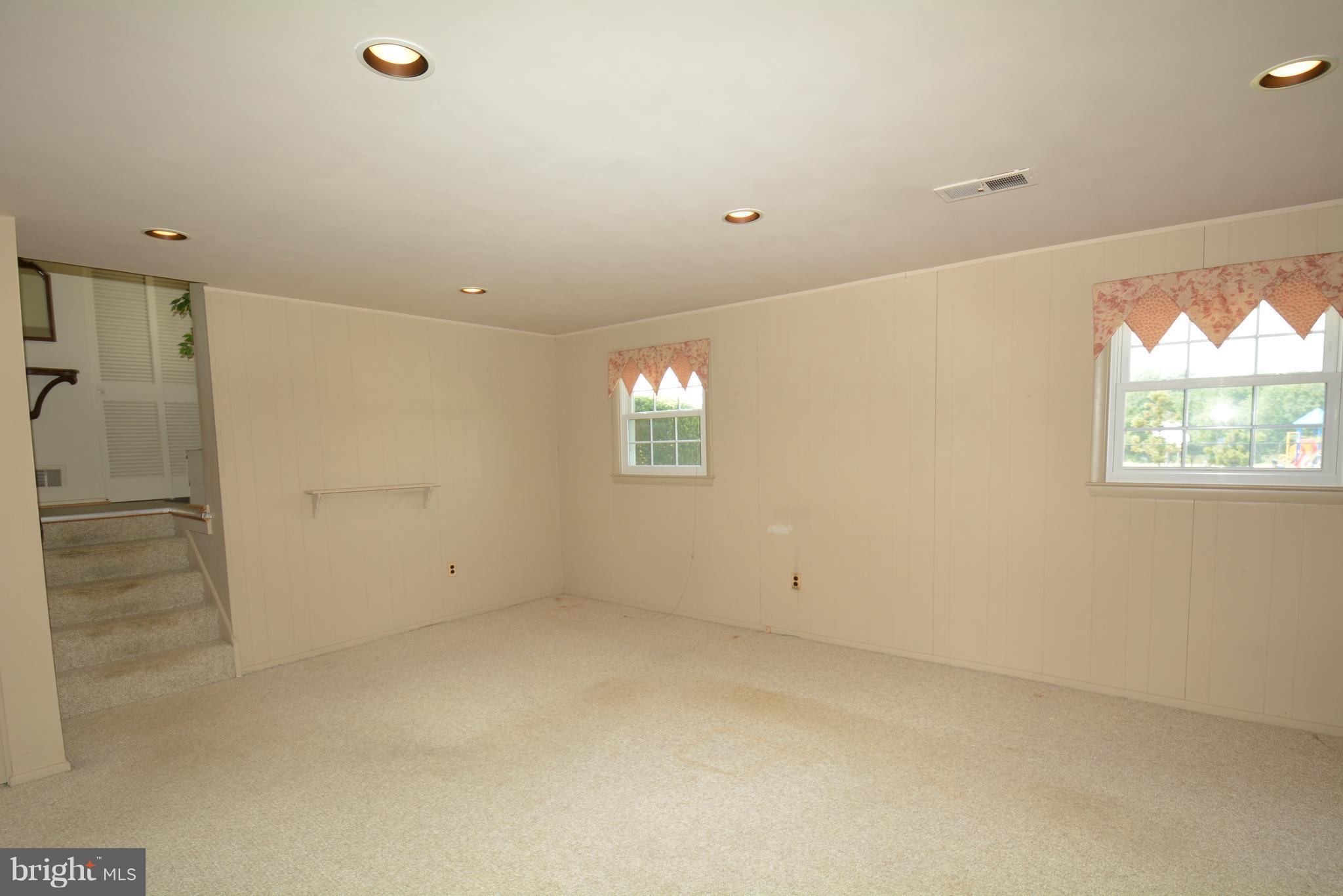 6430 Meriwether Lane Springfield, VA 22150 - Photo 22 of 30 Rec Room