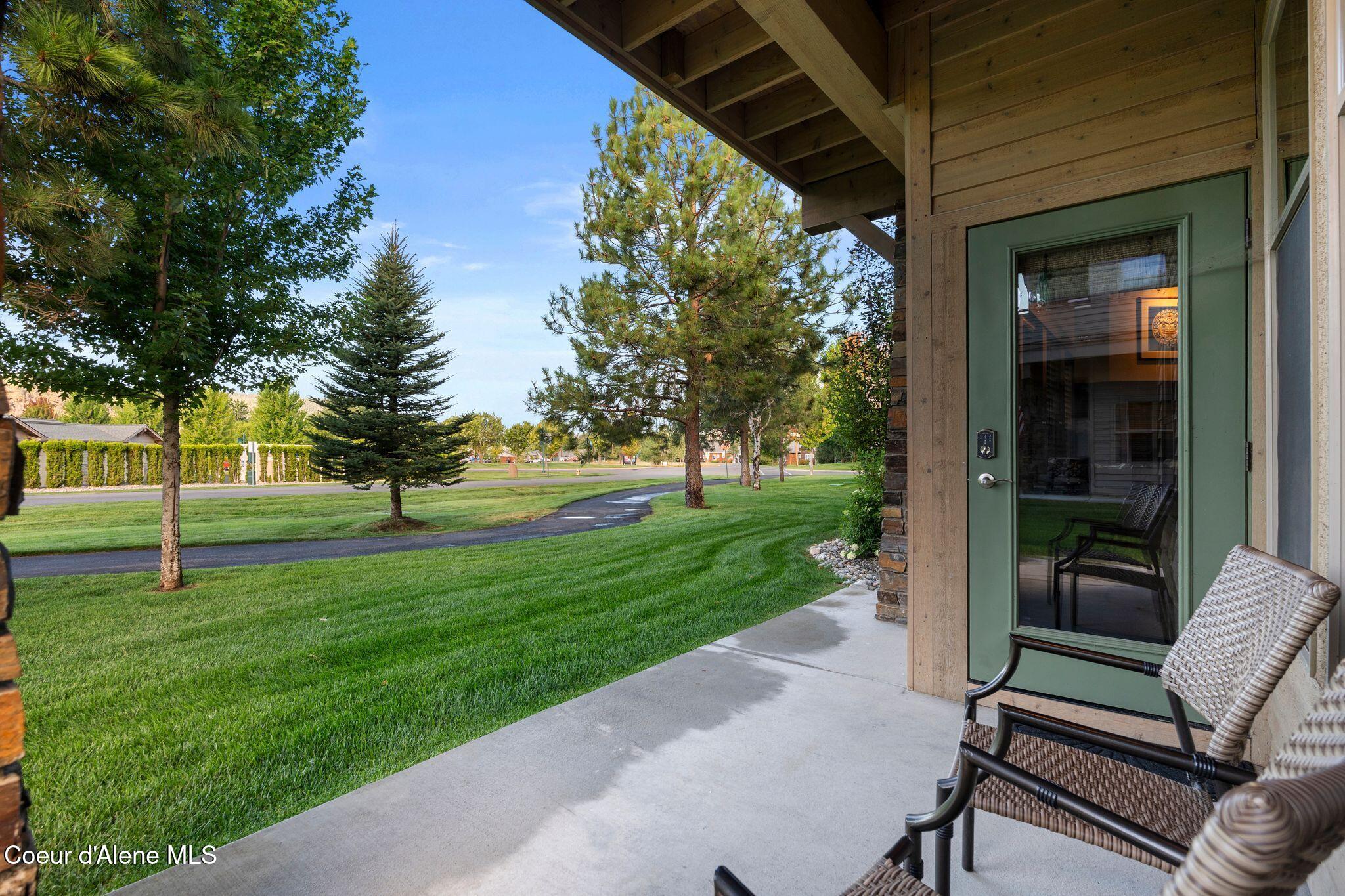 511 Guthrie Place, Unit 502 Dover, ID 83825 - Photo 12 of 43 35_A7409755