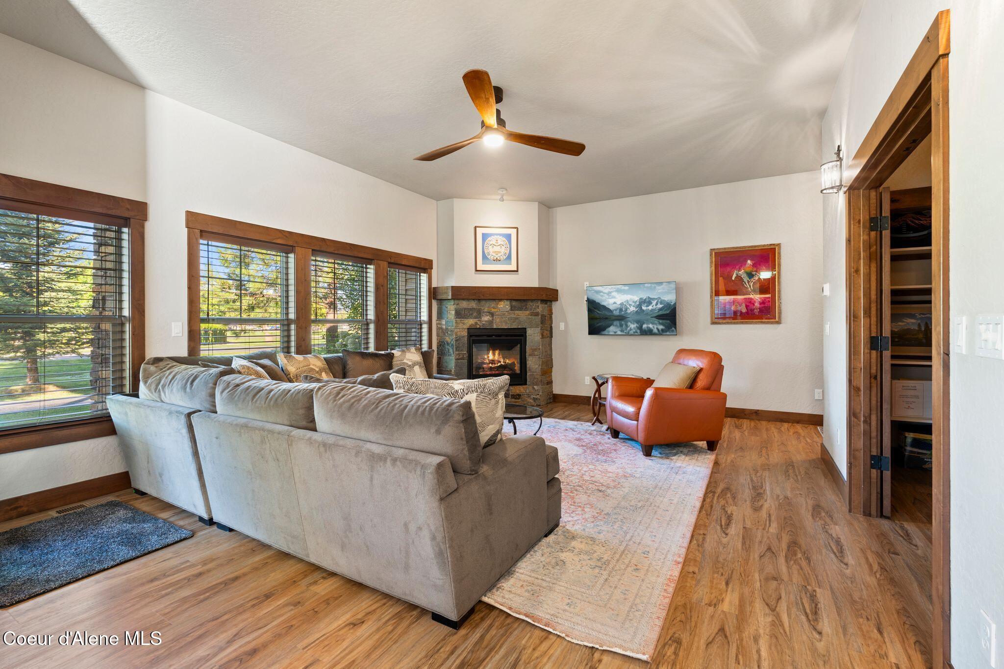 511 Guthrie Place, Unit 502 Dover, ID 83825 - Photo 6 of 43 4_A7409565