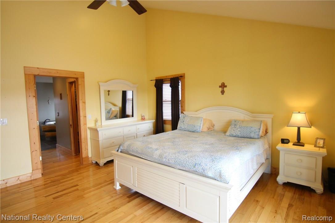 10210 Beard Road Byron, MI 48418 - Photo 23 of 53 Beard Rd Master Bedroom 2.jpg