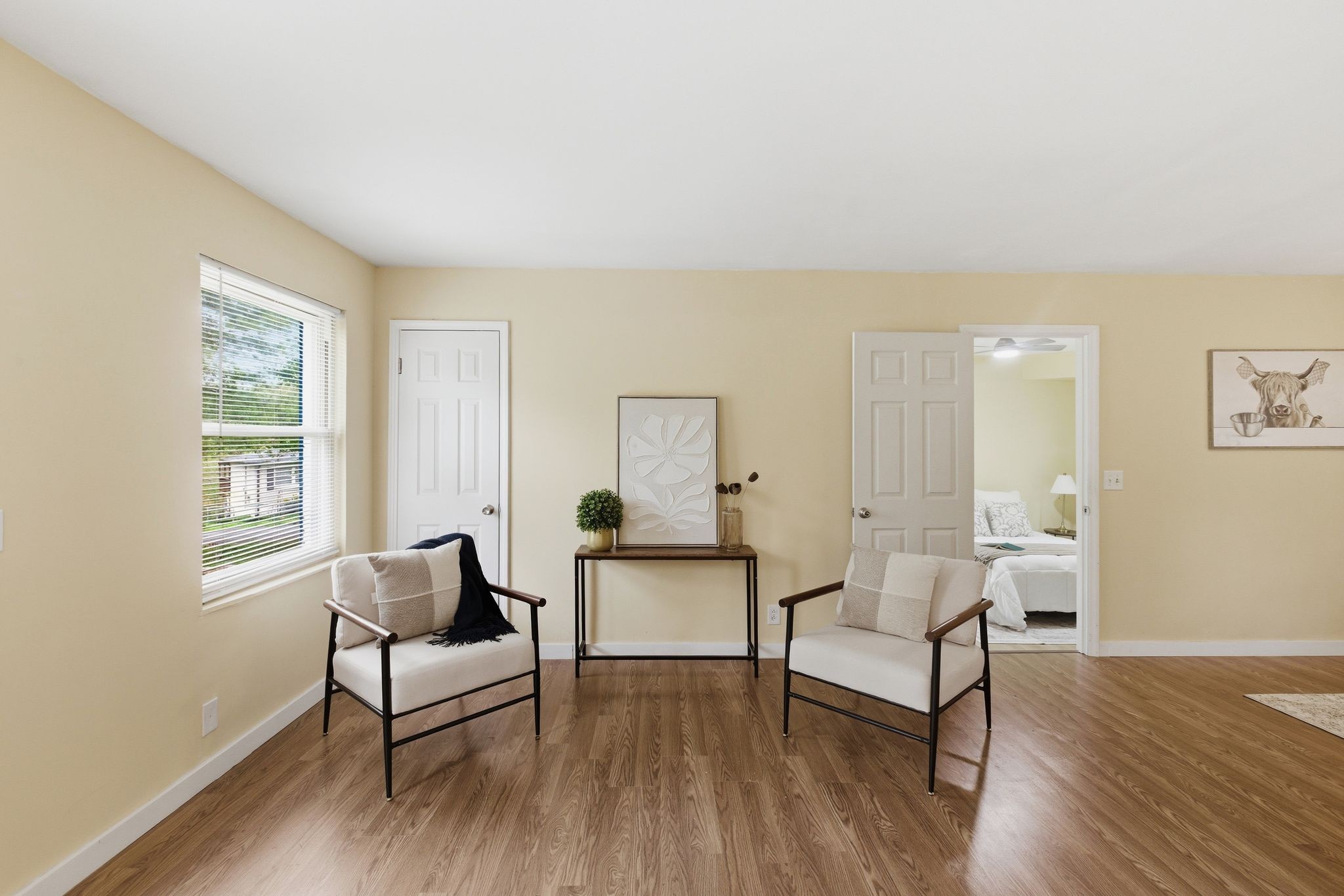 113 Mae Circle Dickson, TN 37055 - Photo 10 of 30 a living room with furniture and a wooden floor