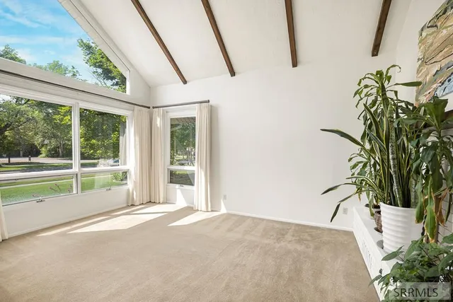 $469,000 | 1955 East 25th Street, Idaho Falls, ID 83404