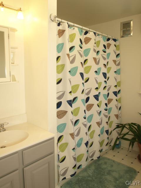 721 Hawthorne Road Bethlehem, PA 18018 - Photo 15 of 20 Gallery Image 15