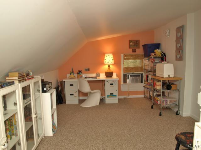 721 Hawthorne Road Bethlehem, PA 18018 - Photo 17 of 20 Gallery Image 17