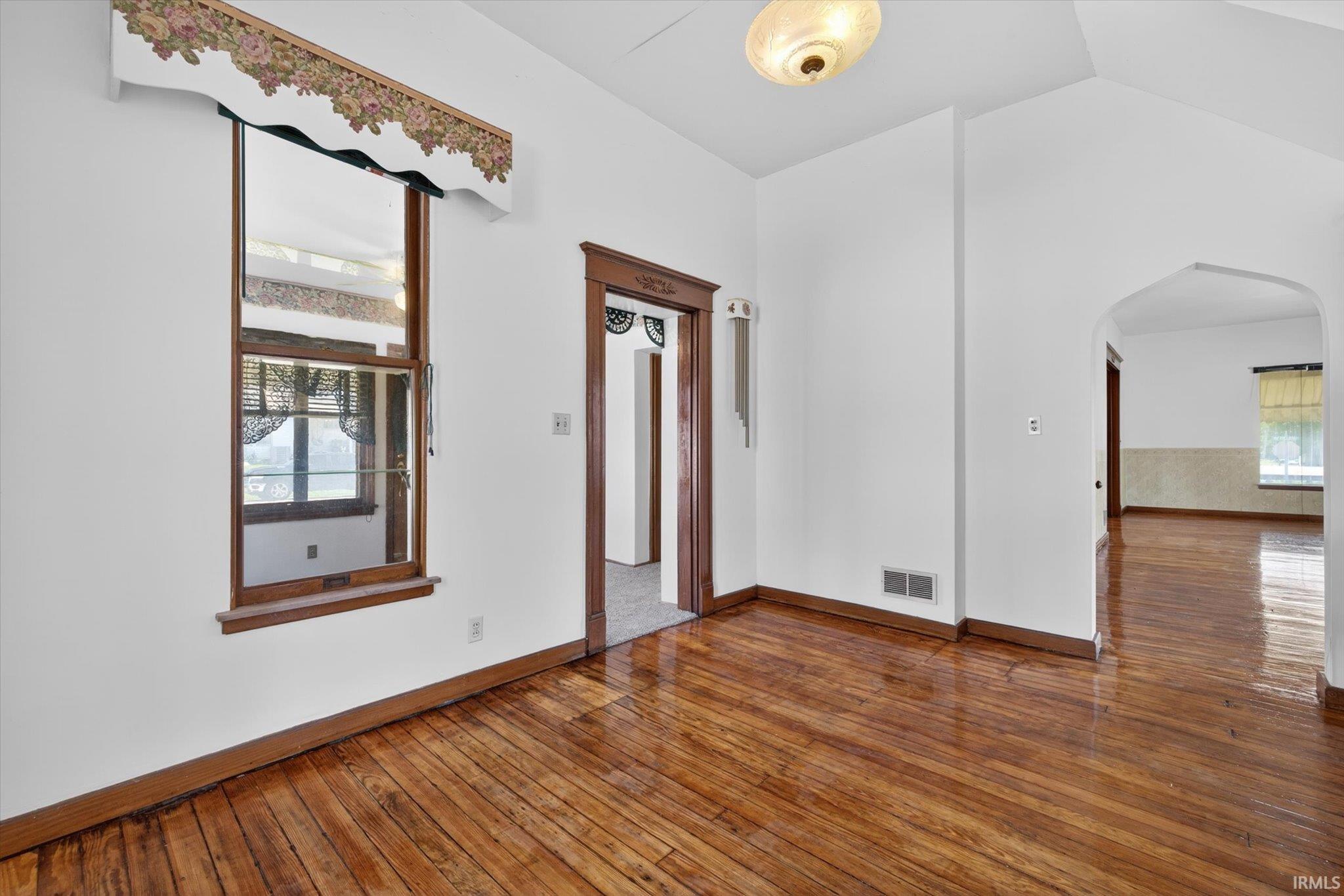 520 South Meridian Street Washington, IN 47501 - Photo 21 of 36