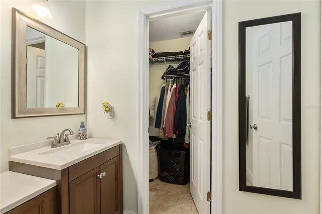 $349,900 | 3515 Northwest 39 Place, Gainesville, FL 32605