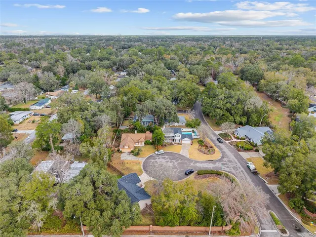 $349,900 | 3515 Northwest 39 Place, Gainesville, FL 32605