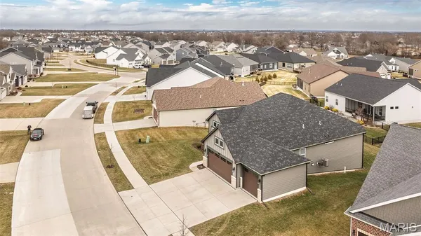 $665,000 | 123 Royal Inverness Parkway, O'Fallon, MO 63368