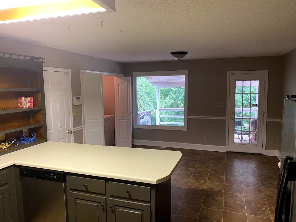 831 Vaughan Road Clarksville, TN 37043 - Photo 7 of 23 Gallery Image 7