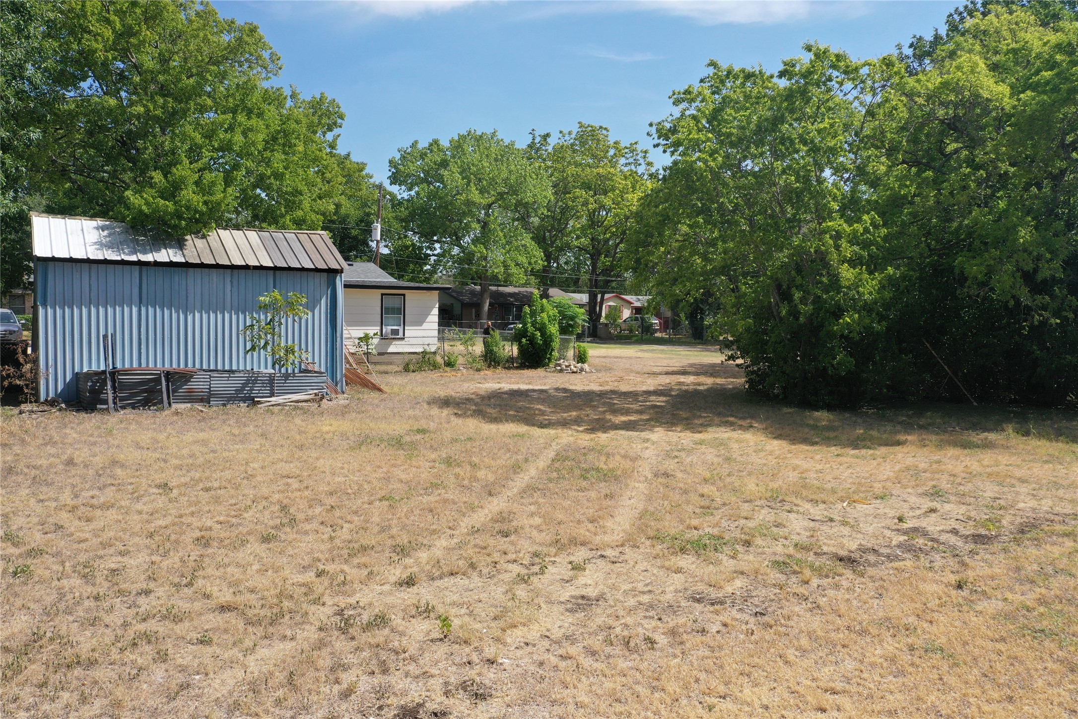 910 East 20th Street Georgetown, TX 78626 - Photo 16 of 19