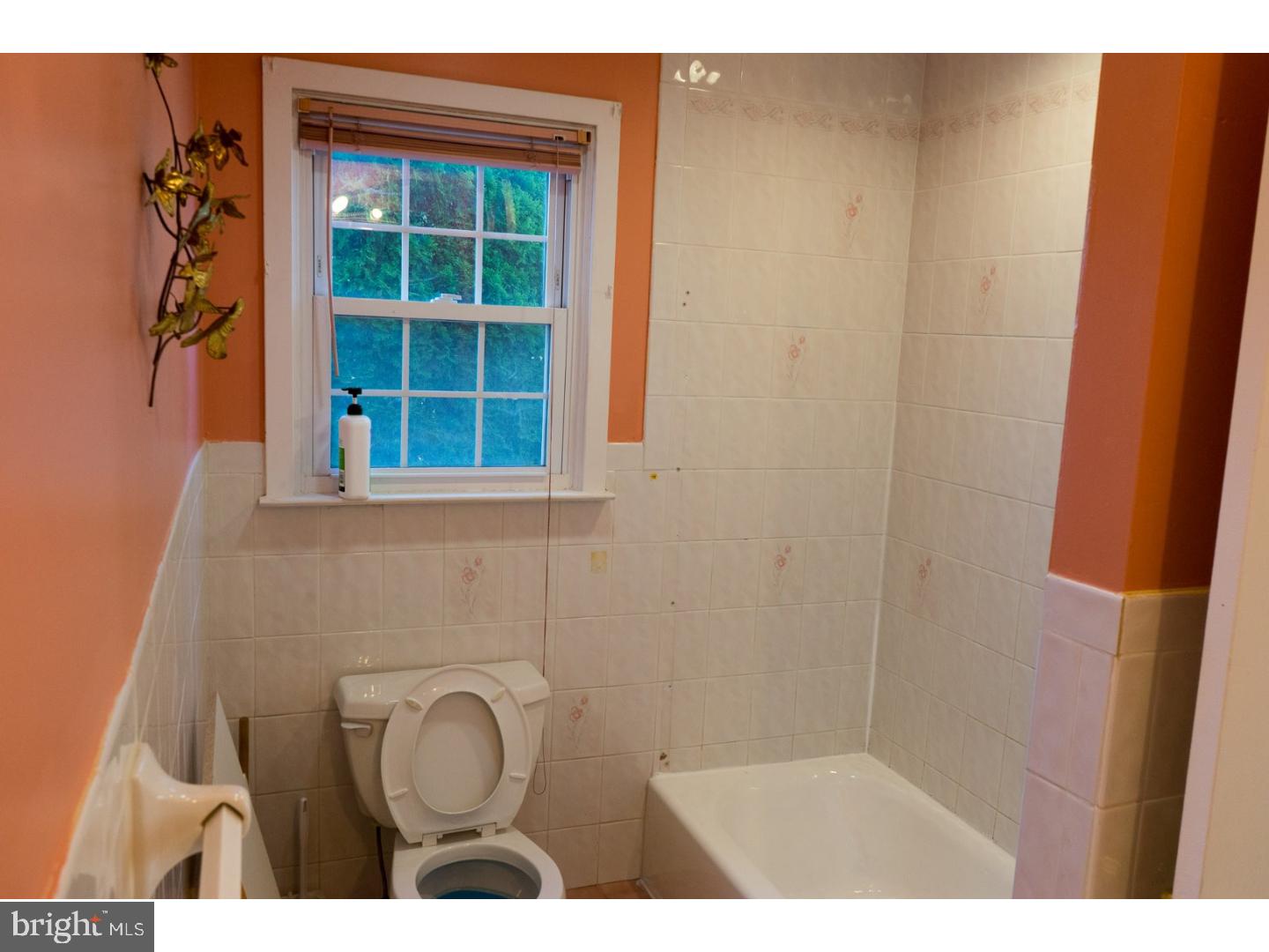 442 East Mill Road Maple Shade, NJ 08052 - Photo 17 of 25