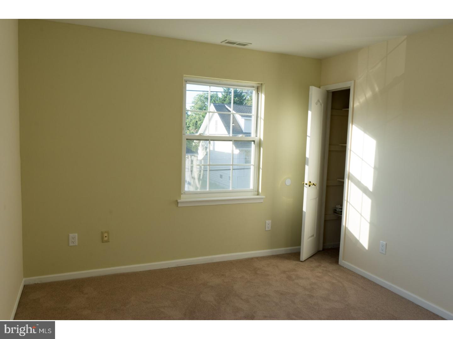 442 East Mill Road Maple Shade, NJ 08052 - Photo 19 of 25