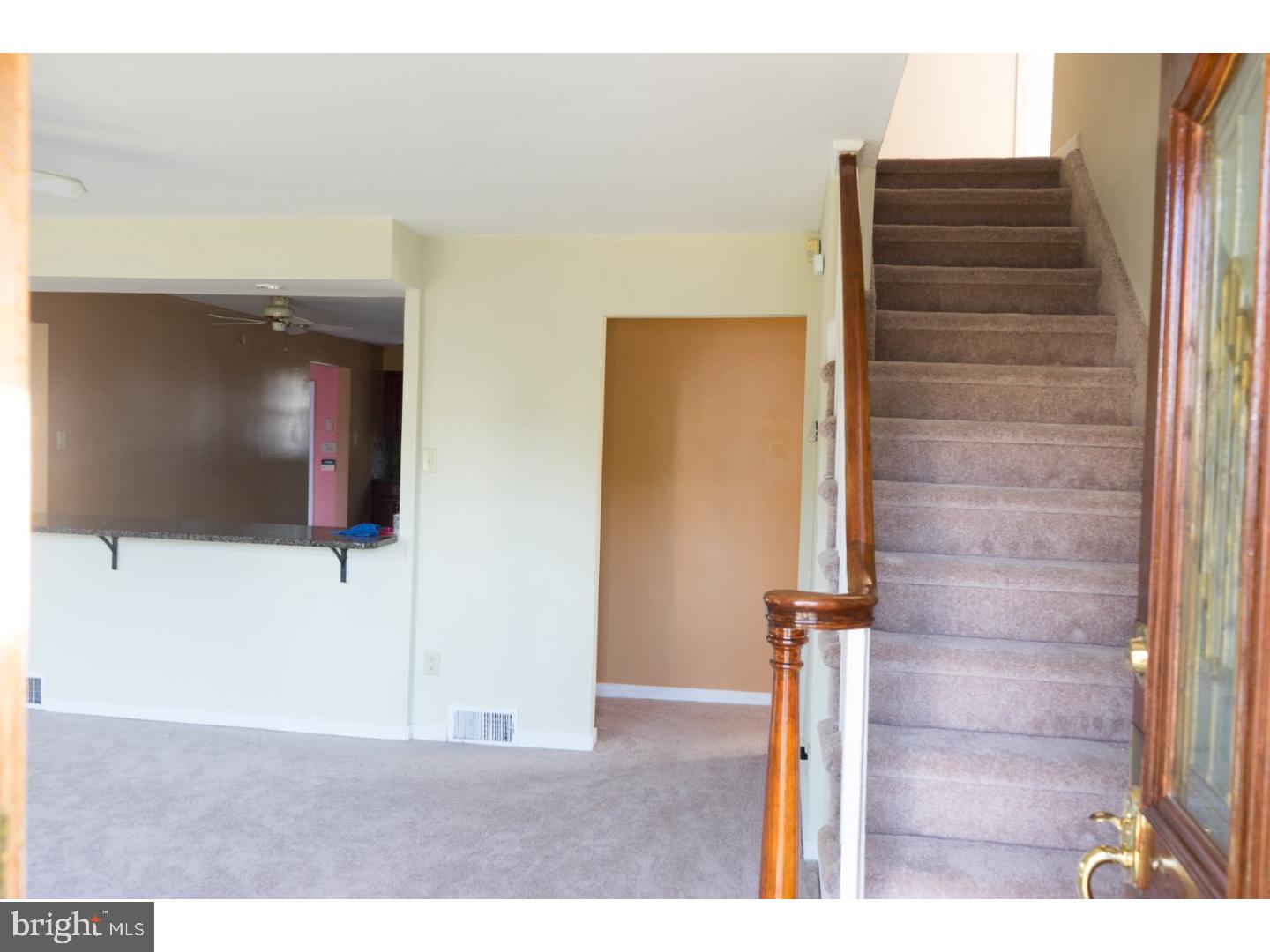 442 East Mill Road Maple Shade, NJ 08052 - Photo 7 of 25
