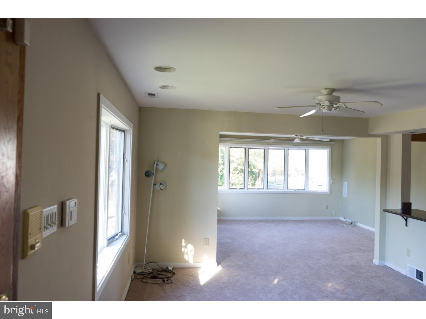 442 East Mill Road Maple Shade, NJ 08052 - Photo 8 of 25