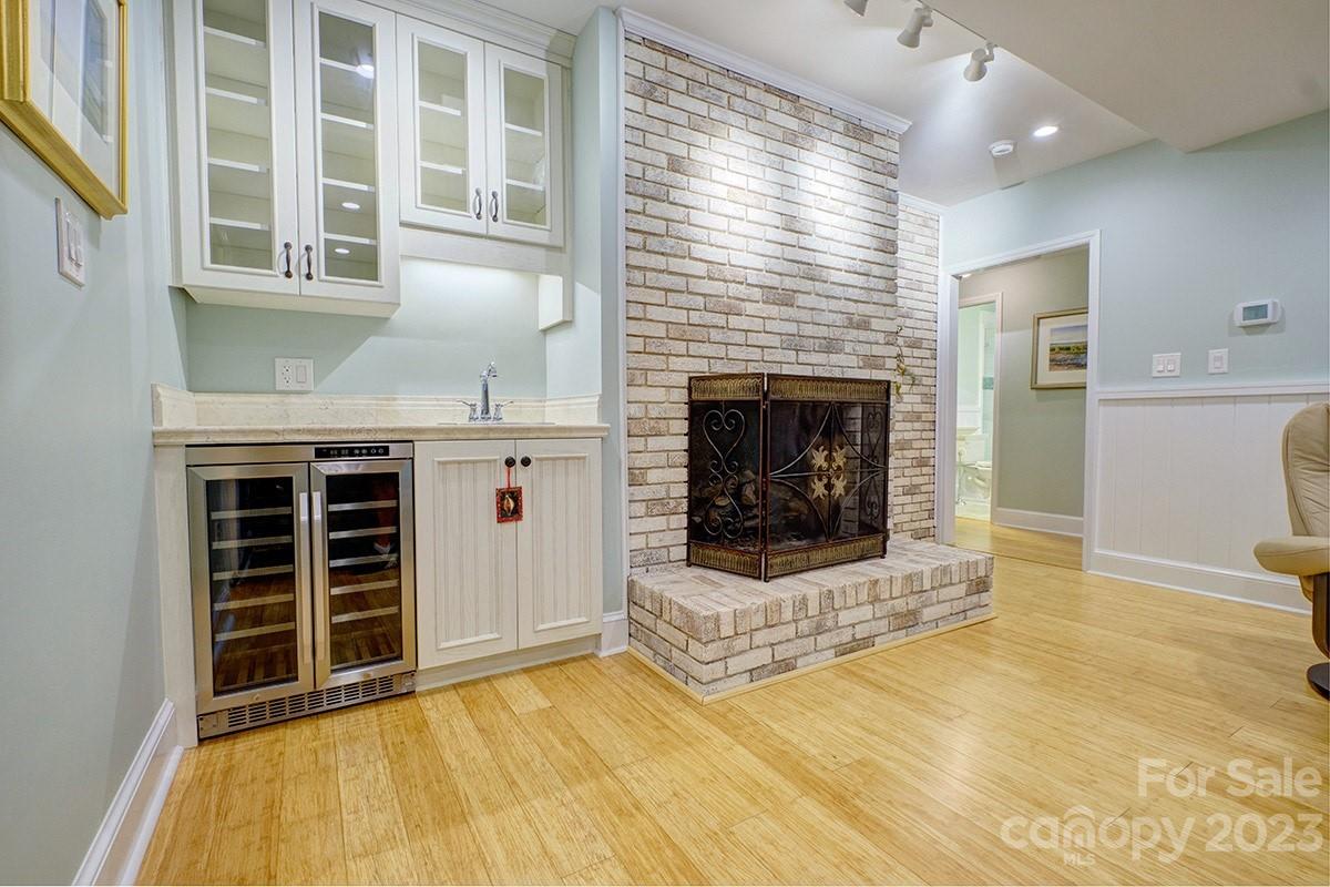 9 Sunrise Point Road Lake Wylie, SC 29710 - Photo 33 of 48 Gallery Image 33
