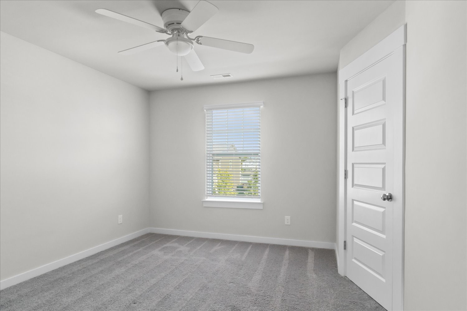 910 Sassafras Ct Spring Hill Spring Hill, TN 37174 - Photo 14 of 23