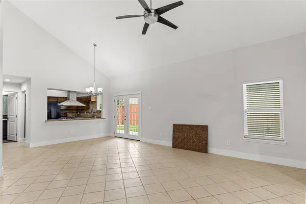 $2,400 | 3718 Storm Creek Drive, Houston, TX 77088