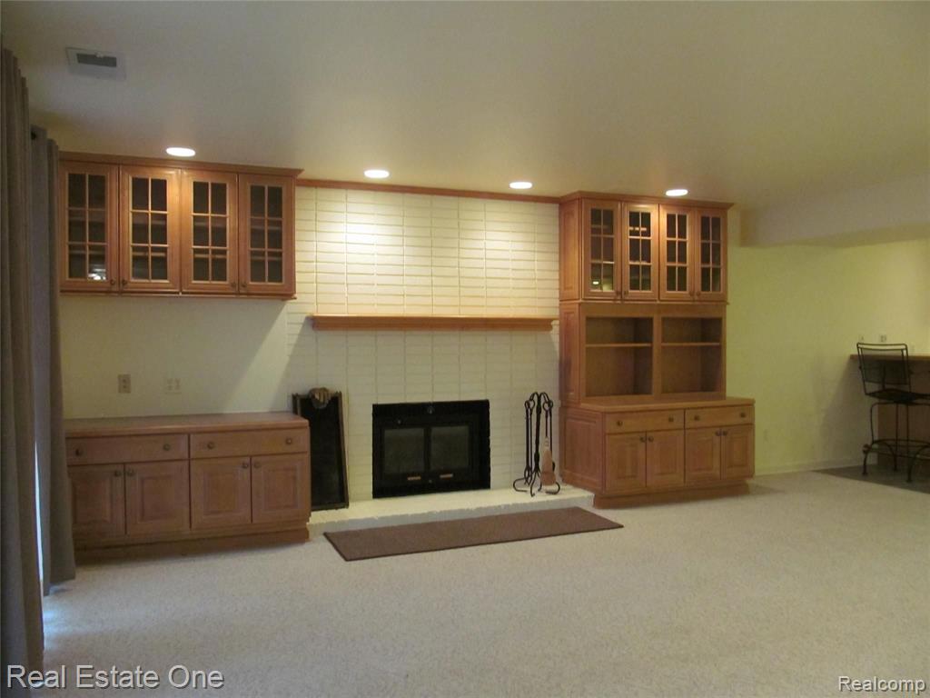 856 Green View Court, Unit 1 Rochester, MI 48307 - Photo 31 of 38
