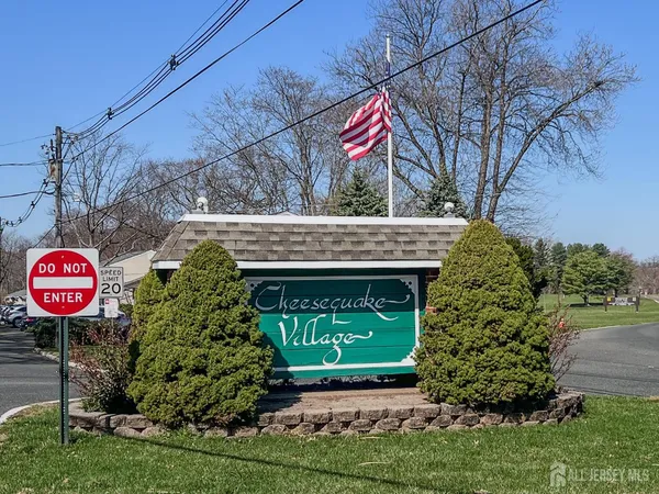 $249,500 | 1 Connecticut Court, Matawan, NJ 07747