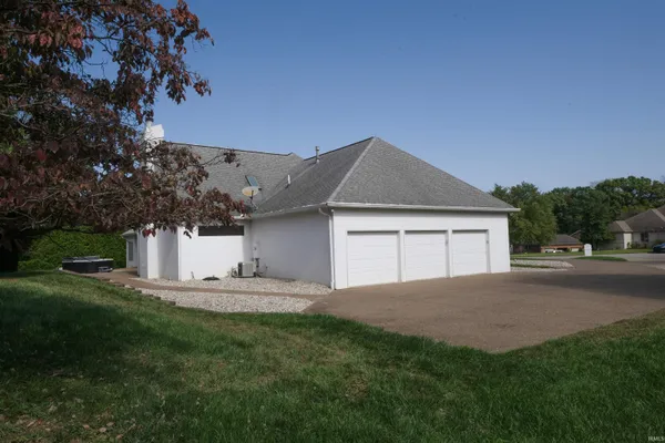 $536,900 | 7233 Stonebridge Road, Newburgh, IN 47630