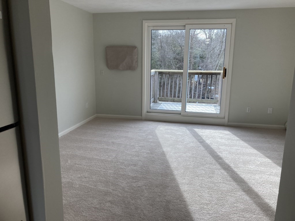54 Burnap Road, Unit 6 Holliston, MA 01746 - Photo 8 of 13 Gallery Image 8