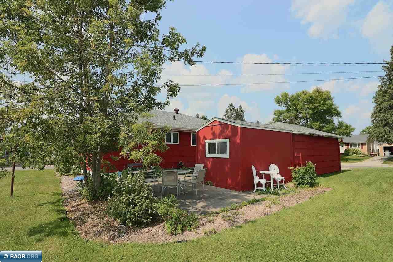 202 Cambridge Road Hoyt Lakes, MN 55750 - Photo 4 of 33 Gallery Image 4