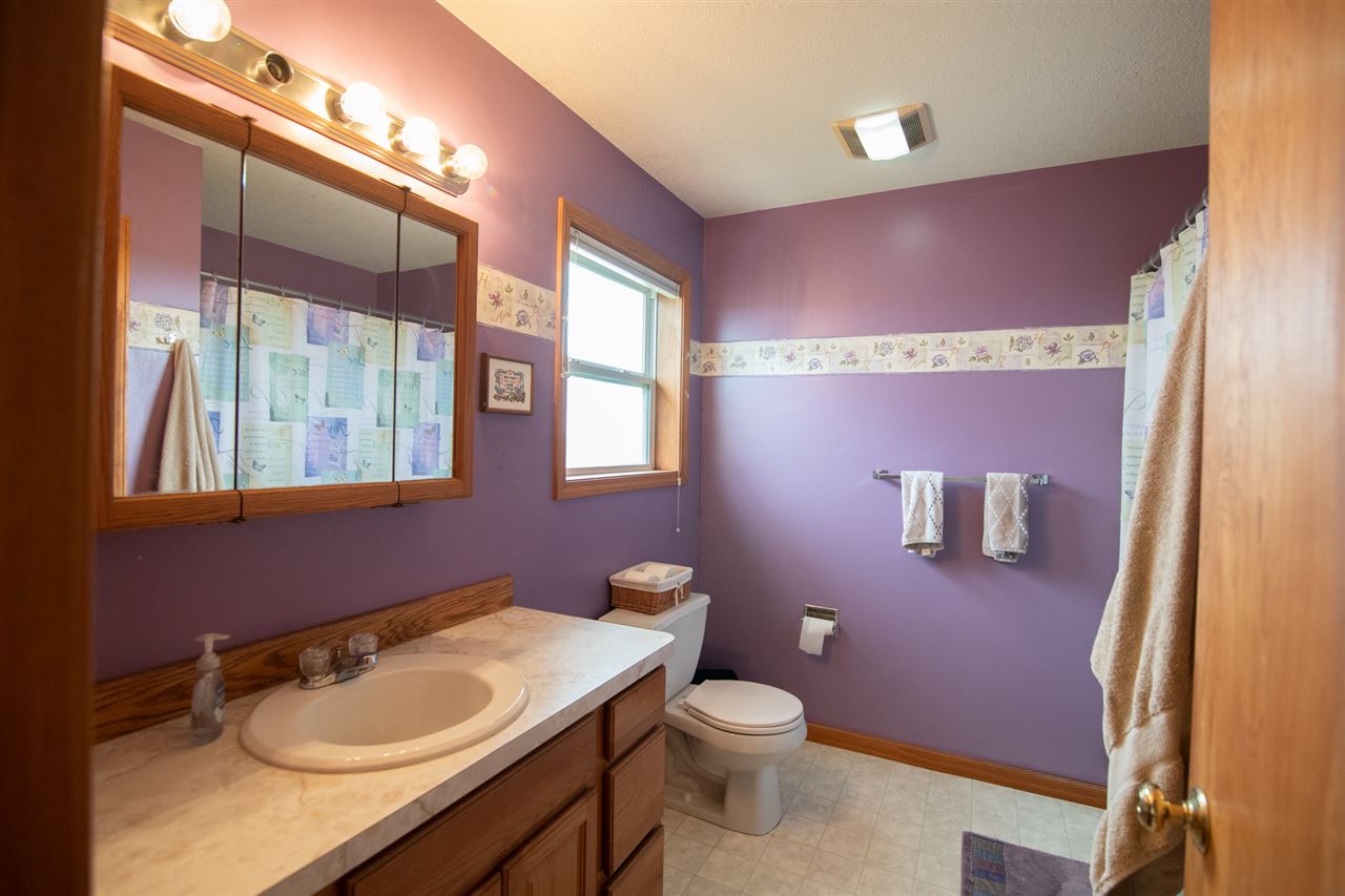 435 East Beaver Road Kawkawlin, MI 48631 - Photo 16 of 30