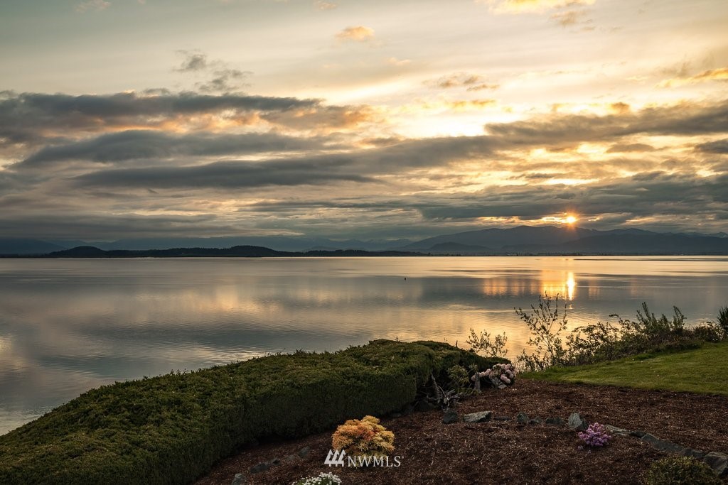 3082 Mount Baker Circle Oak Harbor, WA 98277 - Photo 10 of 40 a view of lake from yard
