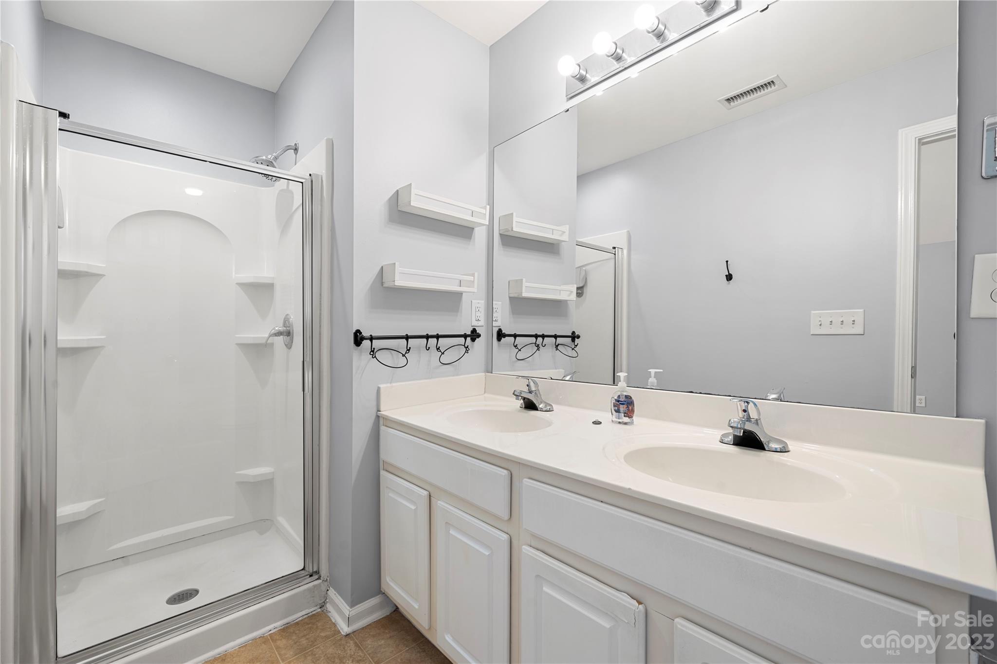 1612 Flagsworth Road Clover, SC 29710 - Photo 25 of 27 Gallery Image 25