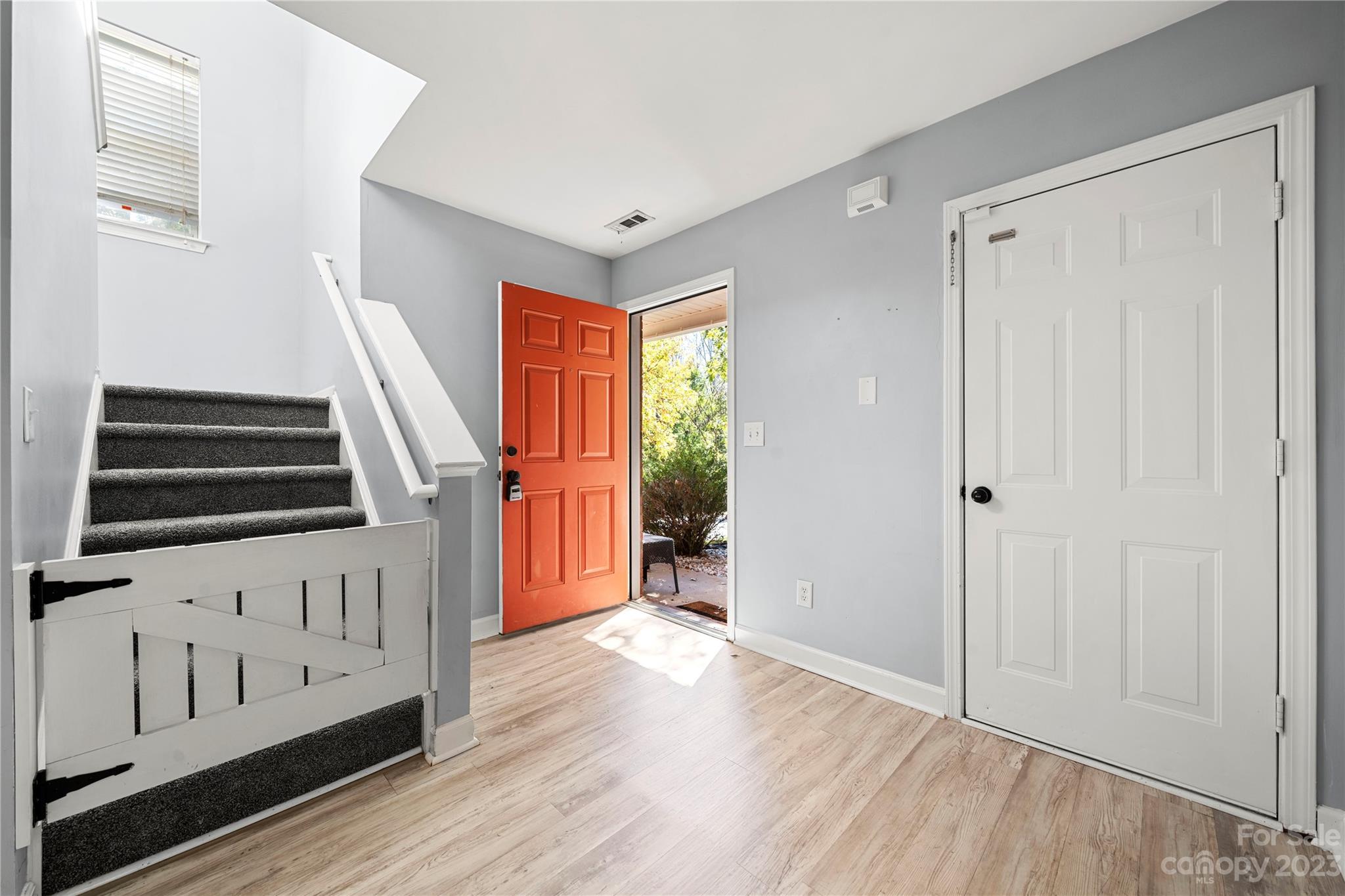 1612 Flagsworth Road Clover, SC 29710 - Photo 4 of 27 Gallery Image 4