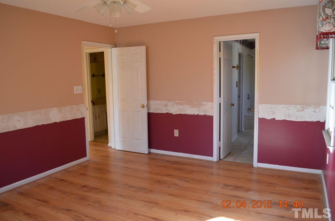 5313 Nesting Court Raleigh, NC 27610 - Photo 11 of 16 Gallery Image 11