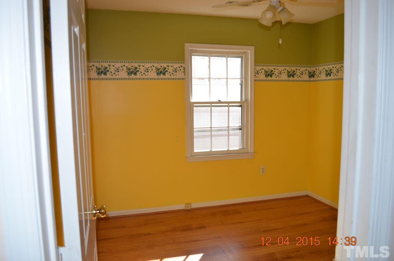 5313 Nesting Court Raleigh, NC 27610 - Photo 12 of 16 Gallery Image 12