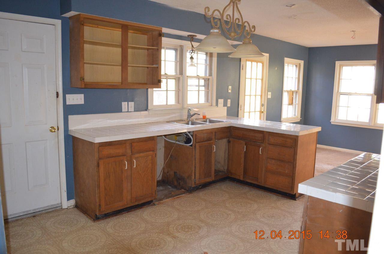 5313 Nesting Court Raleigh, NC 27610 - Photo 9 of 16 Gallery Image 9