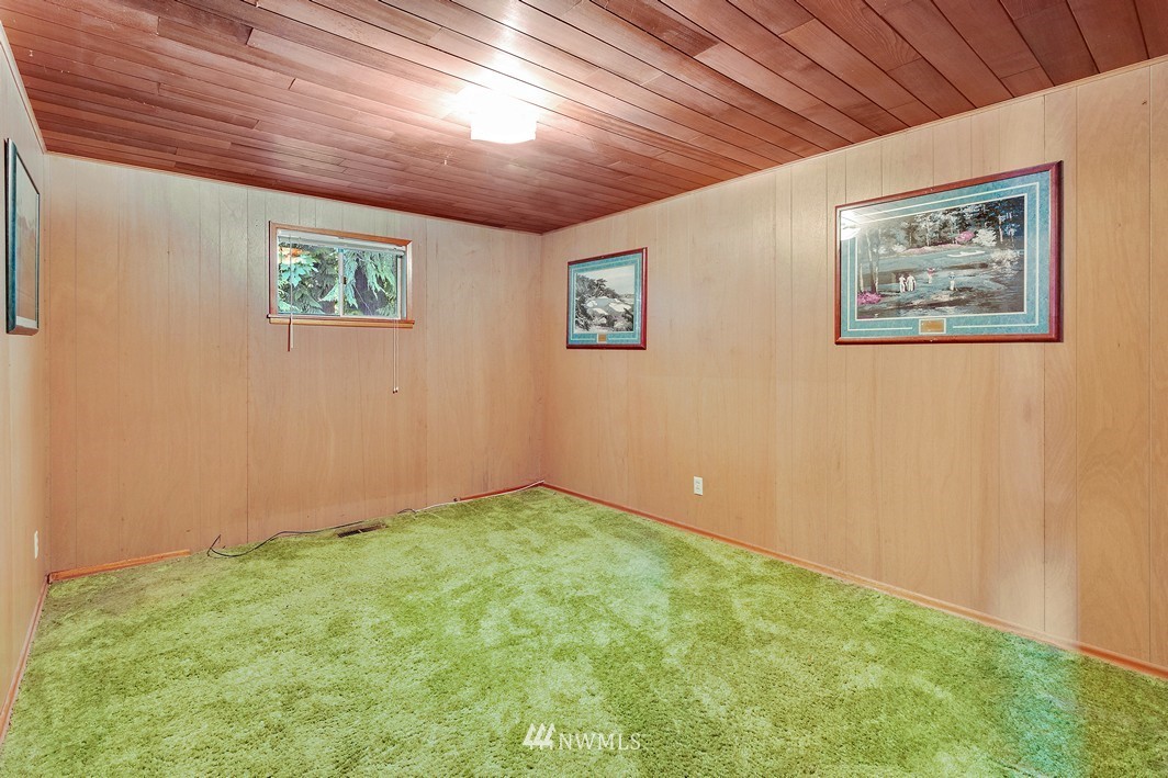 1923 Summit Lake Road Northwest Olympia, WA 98502 - Photo 8 of 24 Gallery Image 8