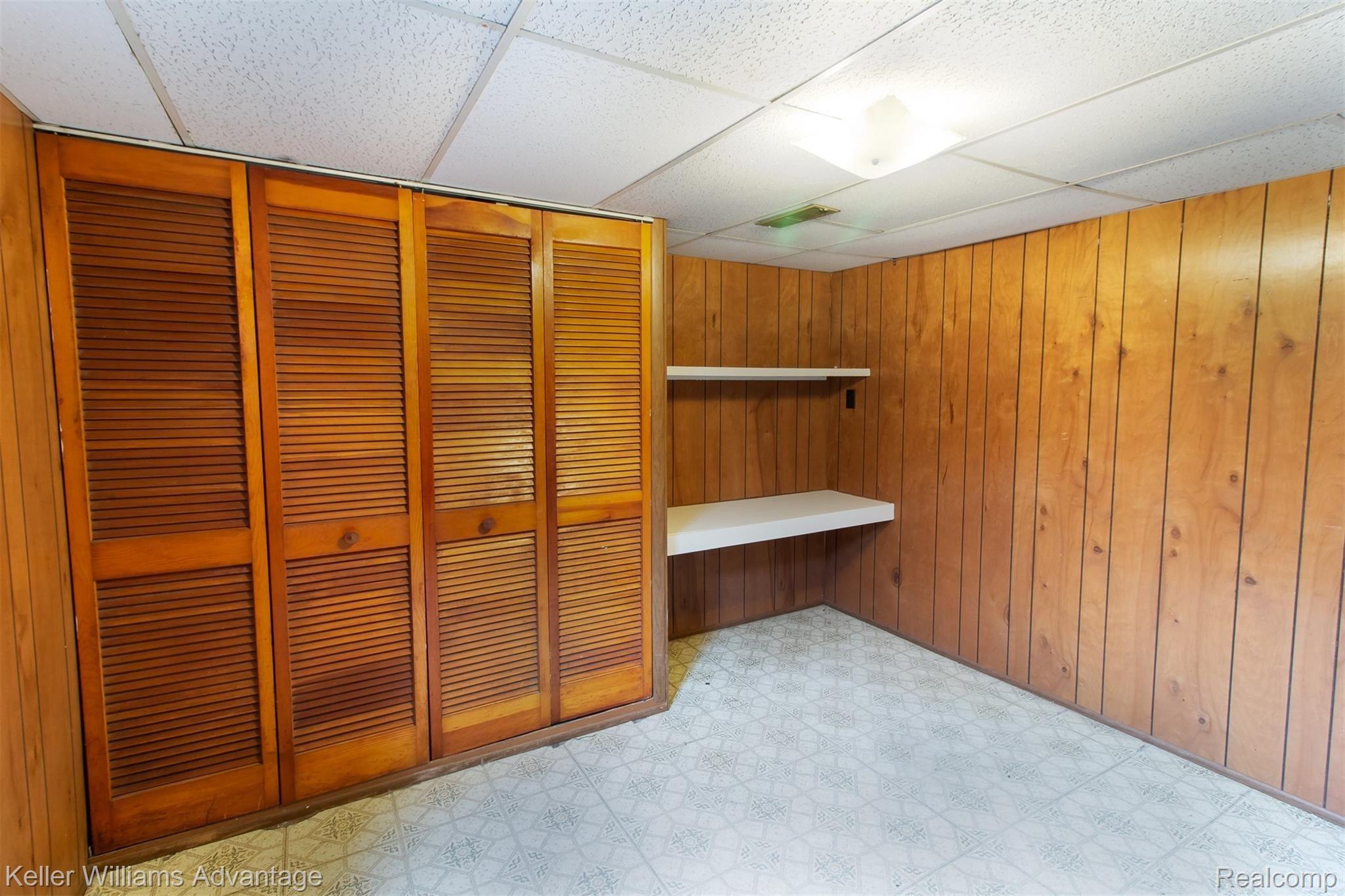 36955 Greenbush Road Wayne, MI 48184 - Photo 26 of 36 GreenbushRd_36955_Office_02.jpg