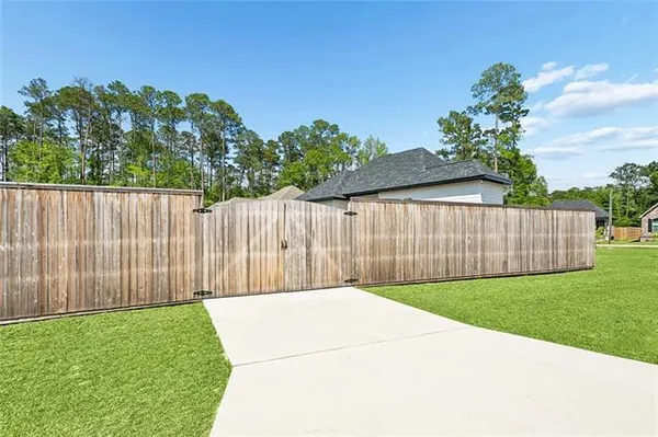 $1,850 | 60399 Vermillion Drive, Lacombe, LA 70445
