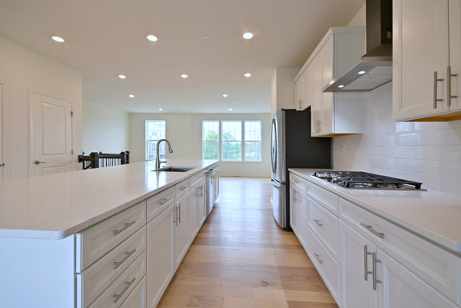 2922 Reflection Drive Naperville, IL 60564 - Photo 13 of 47
