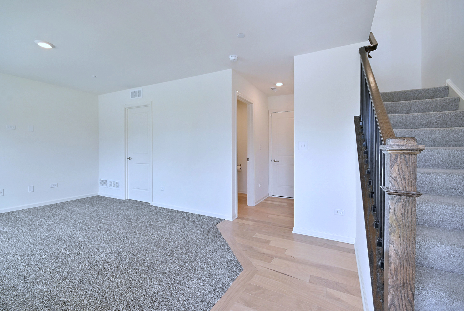 2922 Reflection Drive Naperville, IL 60564 - Photo 20 of 47