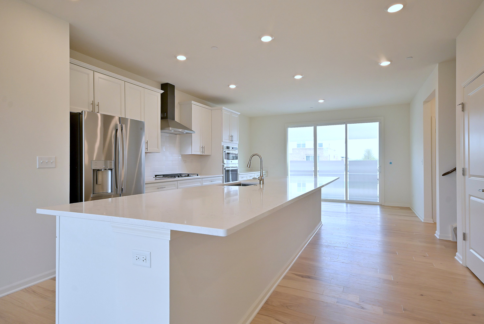 2922 Reflection Drive Naperville, IL 60564 - Photo 10 of 47