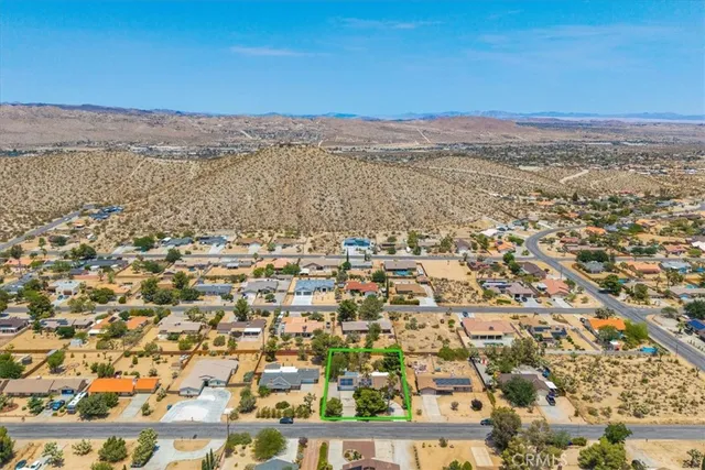 $2,900 | 57856 El Dorado Drive, Yucca Valley, CA 92284