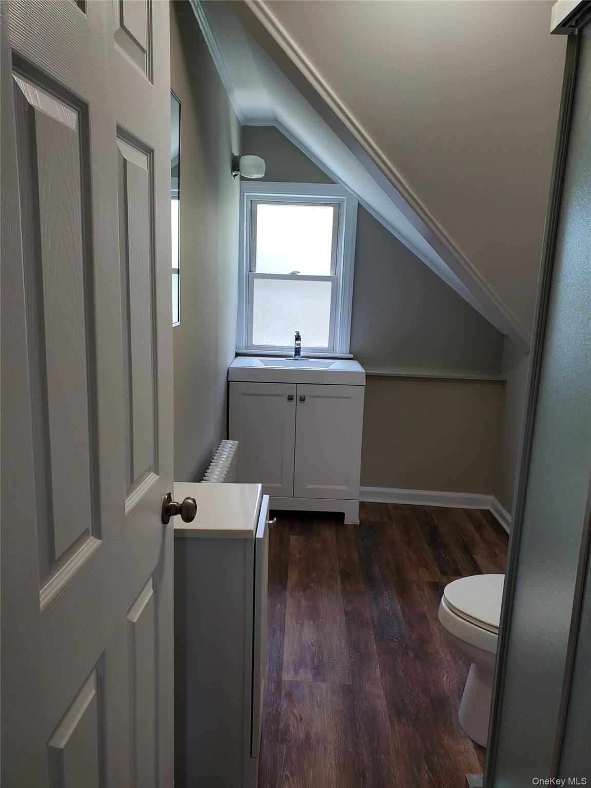 37 Maplewood Road, Unit 4 Huntington Station, NY 11746 - Photo 4 of 9