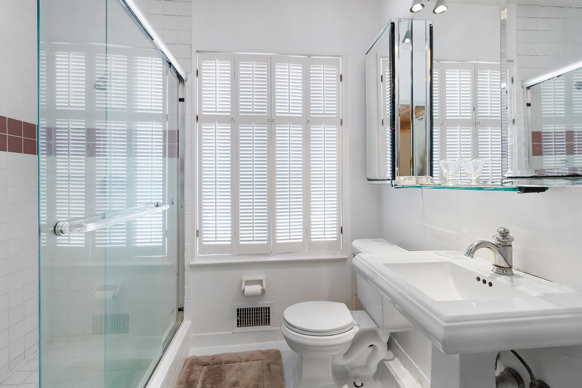 785 Alamanda Street Boca Raton, FL 33486 - Photo 15 of 33 Primary bath