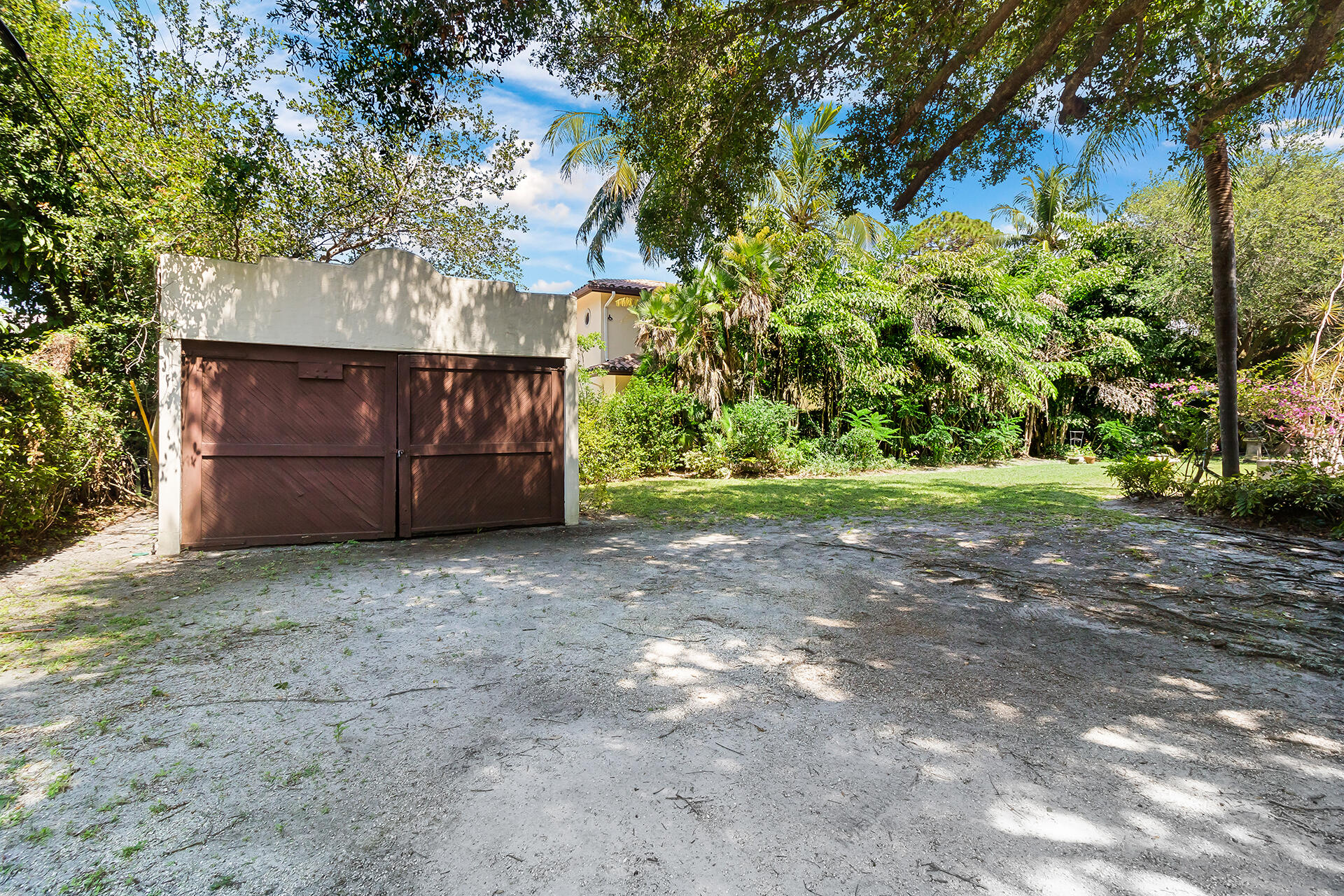 785 Alamanda Street Boca Raton, FL 33486 - Photo 26 of 33 Detached Garage