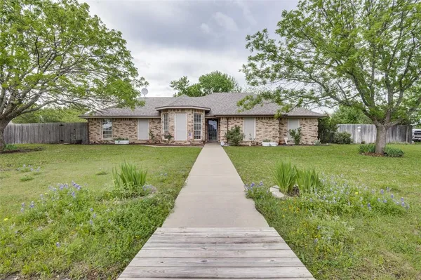 $349,999 | 3336 Dasher Street, Lancaster, TX 75146