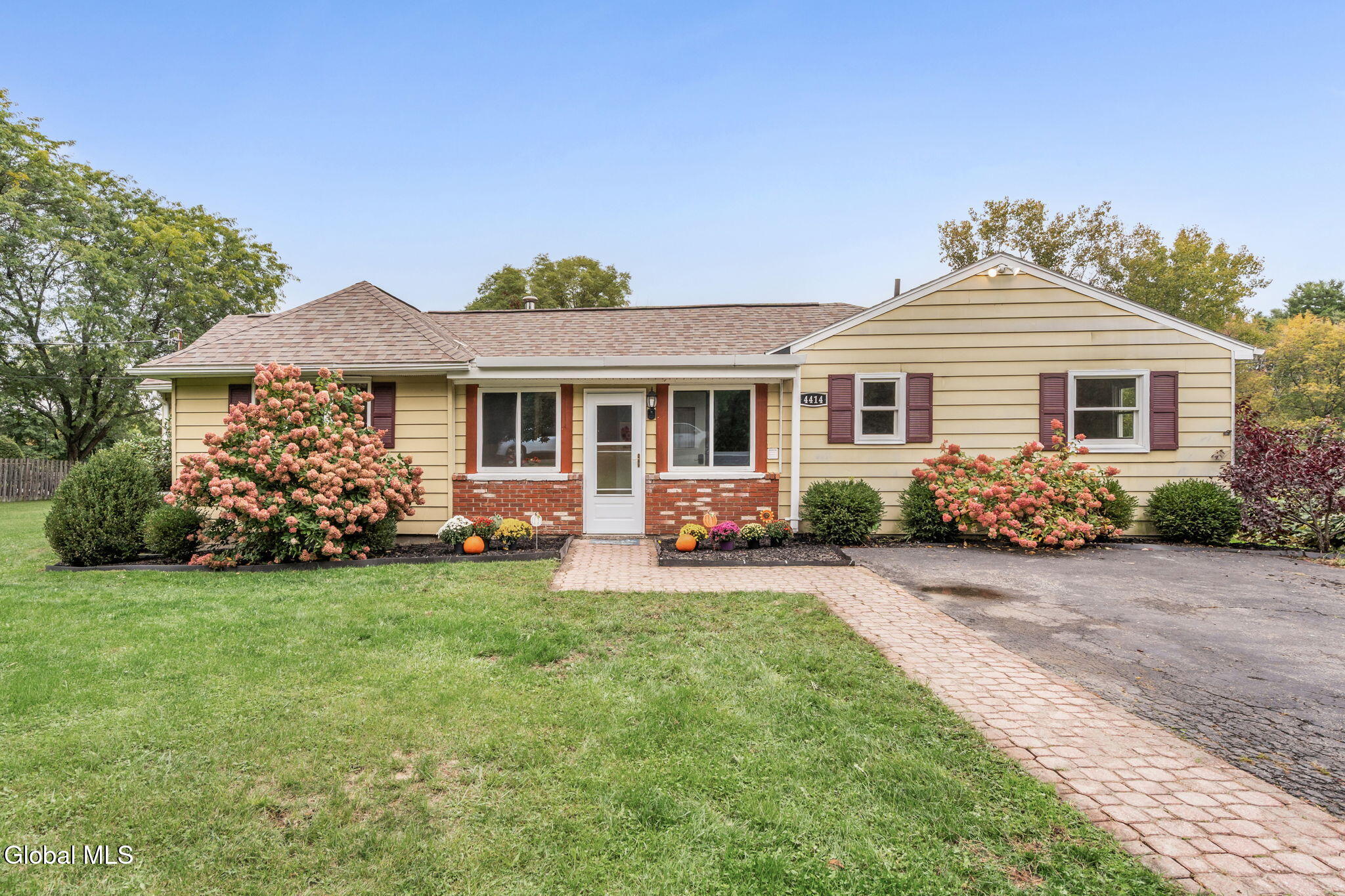 4414 Frederick Road Guilderland, NY 12009 - Photo 3 of 56 2-web-or-mls-4414-frederick-rd