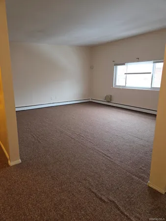 $1,675 | 259 North Newbridge Road, Unit D2, Levittown, NY 11756