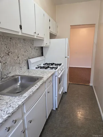 $1,675 | 259 North Newbridge Road, Unit D2, Levittown, NY 11756