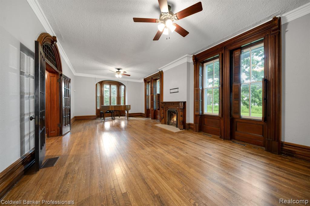 3590 Orchard Lake Road West Bloomfield, MI 48324 - Photo 9 of 34